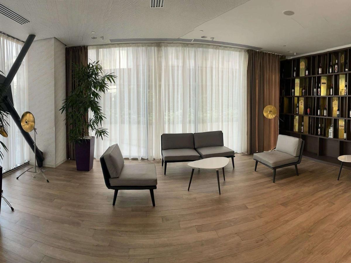 Mercure Center מלון בוקרשט