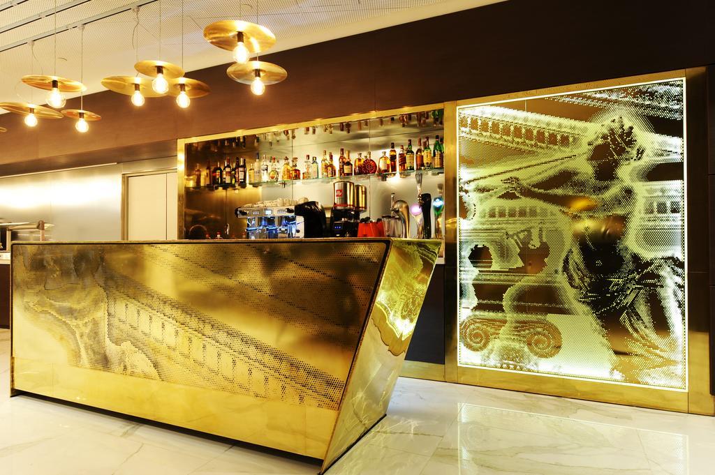 Mercure Center 4*