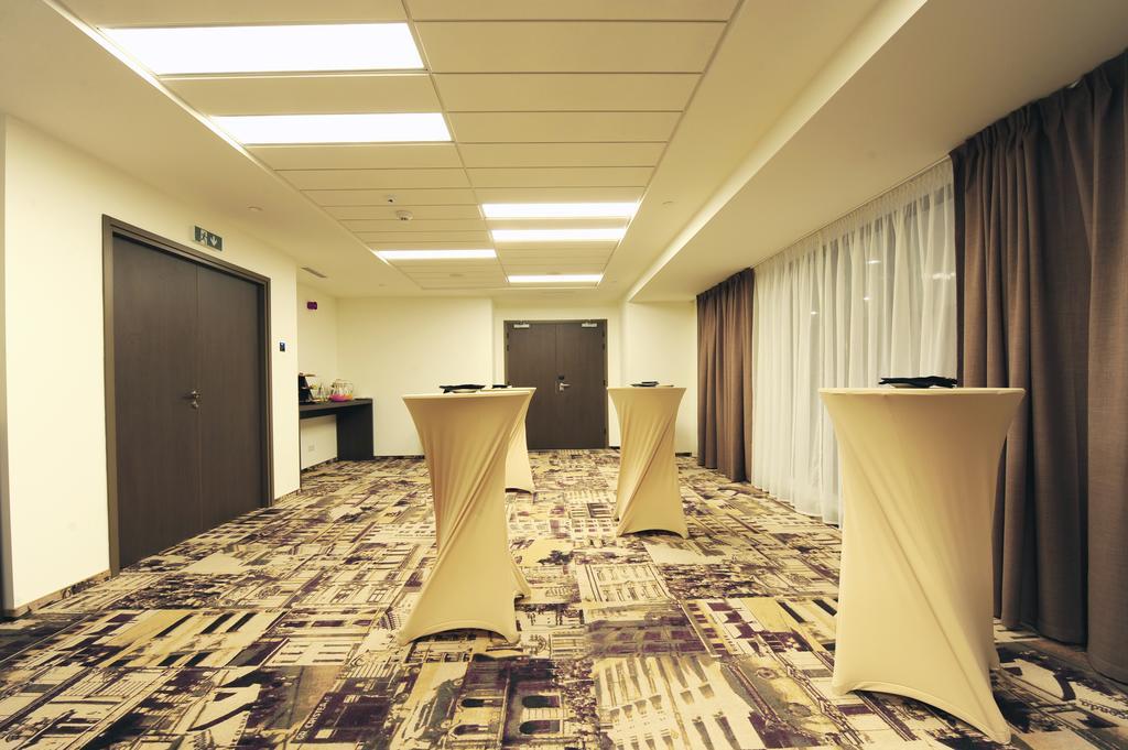Mercure Center 4*